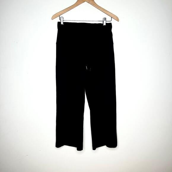 Lululemon On the Fly Wide-Leg 7/8 Pant Woven Black - Picture 2 of 5